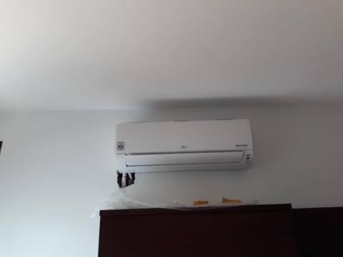 LG Deluxe - vnútorná jednotka