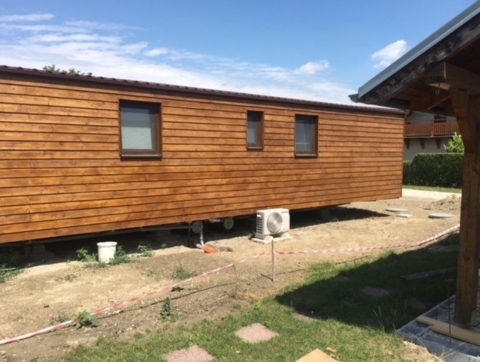 Samsung AR9500 Wind-Free Standard - vonkajšia jednotka a pohľad z diaľky