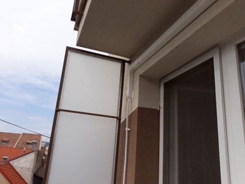 Samsung AR9500 Wind-Free Standard - rozvody blízko vnútornej jednotky