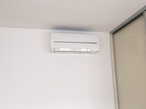 Mitsubishi MSZ - vnútorná jednotka roh