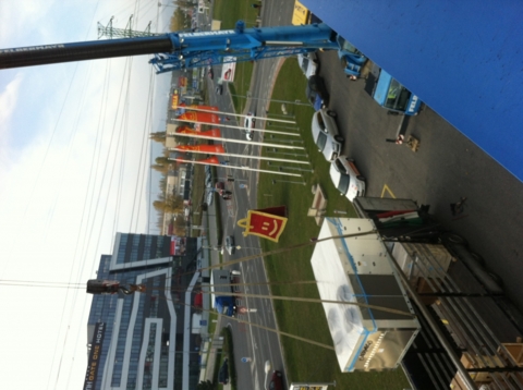 Chateau dAx, Avion Bratislava-5