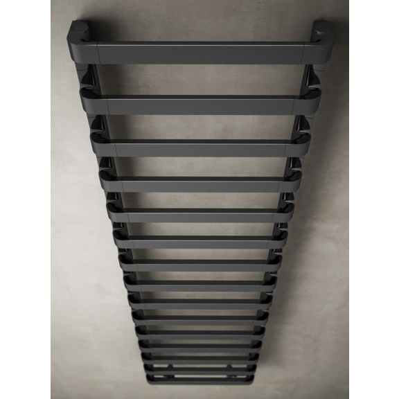 IRSAP Step B chrómový kúpeľňový radiátor  - black