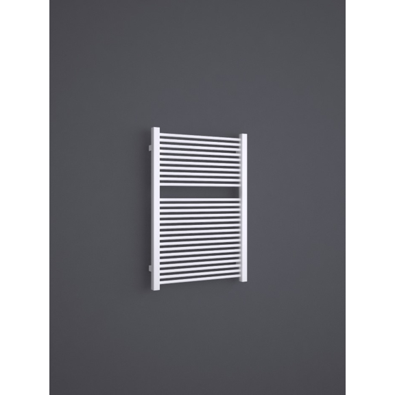 TERMA Mike ONE dizajnový radiátor RAL 9016 735x530