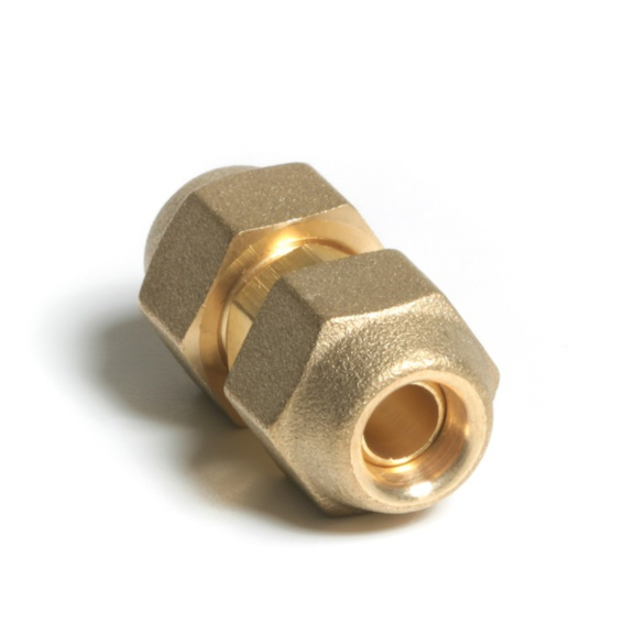 Mosadzná spojka s maticami 5/8"