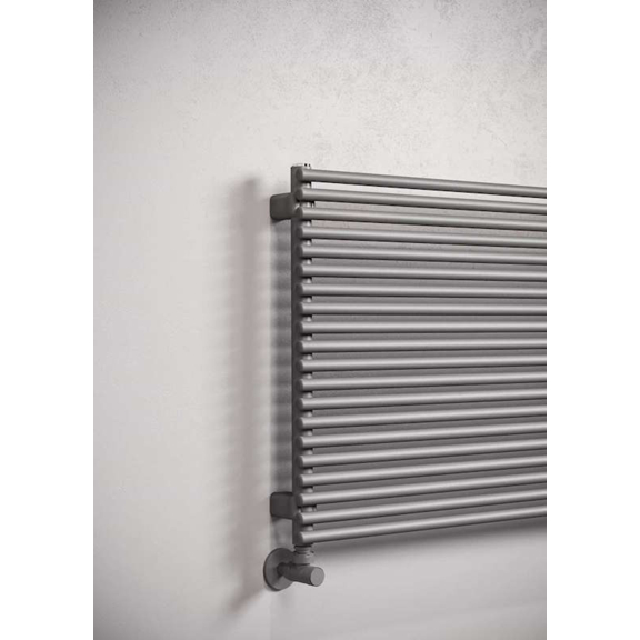 IRSAP Arpa 18 horizontálny dizajnový radiátor