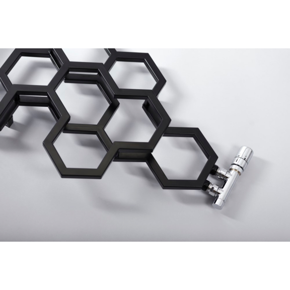 TERMA Hex dizajnový radiátor 1220x486 Soft 9005 Detail 2