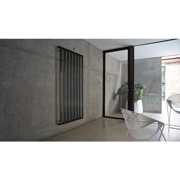 IRSAP Step V chrómový dizajnový radiátor 2000x910 Chróm - interiér