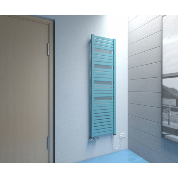 TERMA Mantis dizajnový radiátor 1260x540 RAL 5018 v interiéri