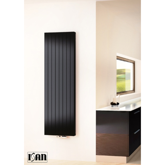 ISAN Exact F20 Vertical radiátor RAL 9005 interiér