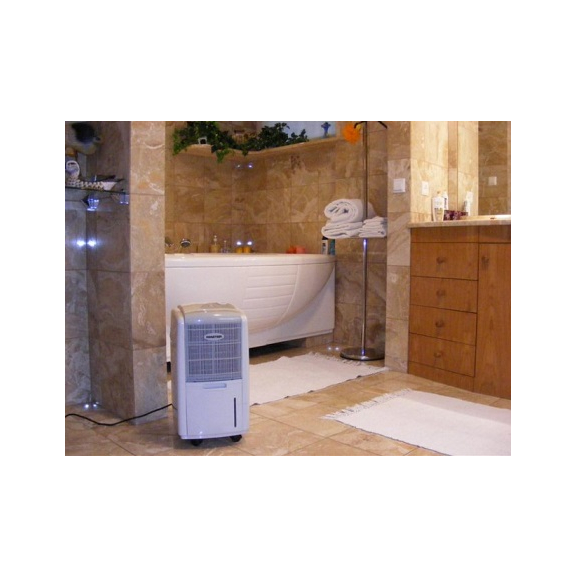 Master DH 720 domáci odvlhčovač vzduchu s UV lampou