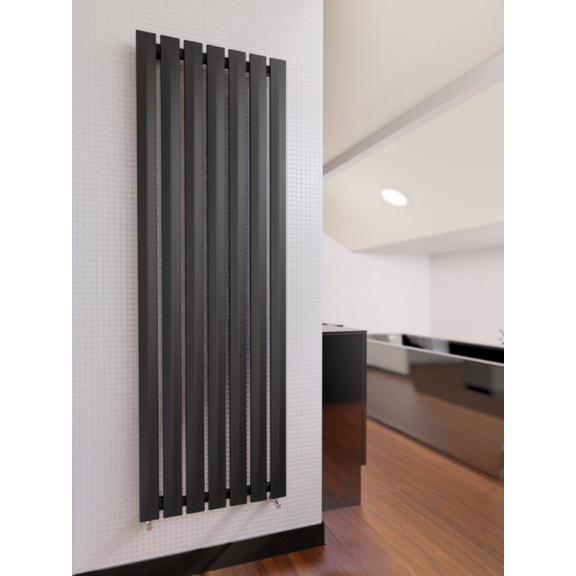 TERMA Pier dizajnový radiátor 1800x580 farba Metallic Black v interiéri