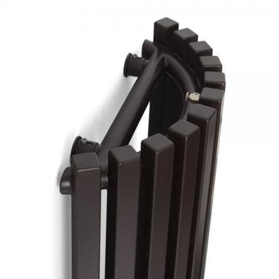 TERMA Triga AW dizajnový radiátor detail zboku