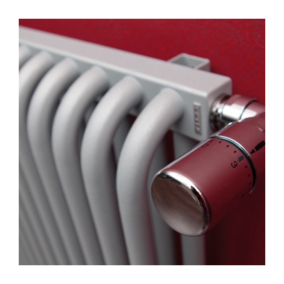 TERMA Delfin dizajnový radiátor pod okno farba Chrome effect detail1