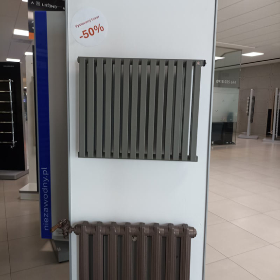 TERMA Nemo vodný radiátor pod okno - showroomový radiátor