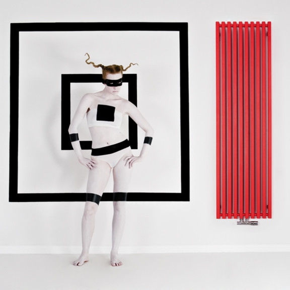 TERMA Triga dizajnový radiátor farba RAL3020 - čerstvý dizajn