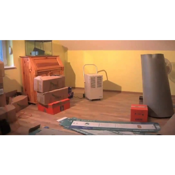 Master DH 721 poloprofesionálny odvlhčovač vzduchu