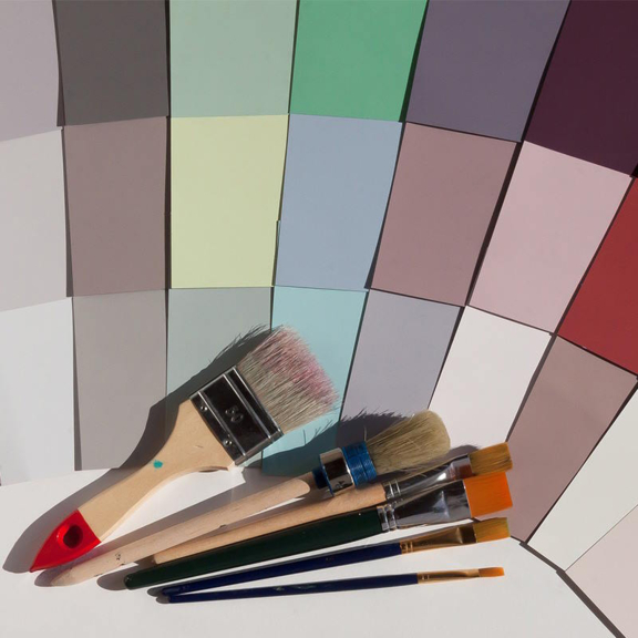 Maľujte s rozumom! Výber farieb ovplyvňuje energetickú účinnosť