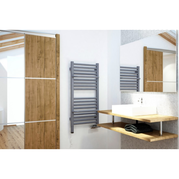 TERMA Lima ONE kúpeľňový radiátor v interiéri
