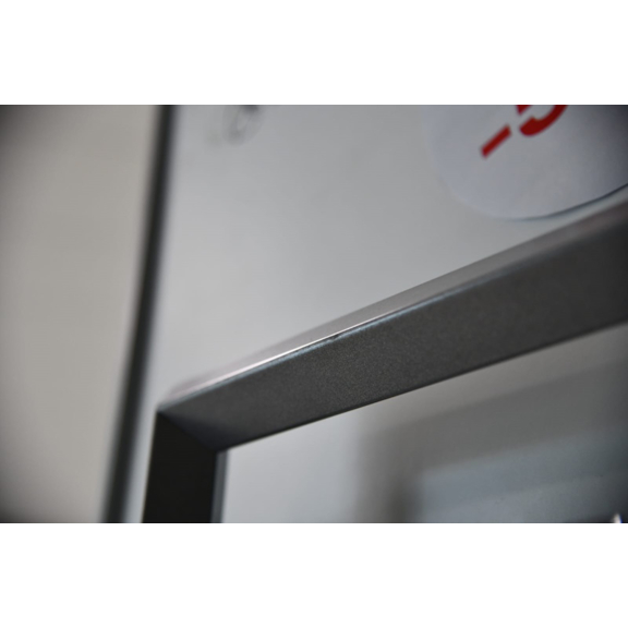 TERMA Diamond vodný kúpeľňový radiátor - showroomový radiátor