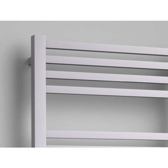 ISAN Quadrat kúpeľňový radiátor detail