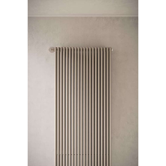 IRSAP Arpa 18 2 vertikálny dizajnový radiátor