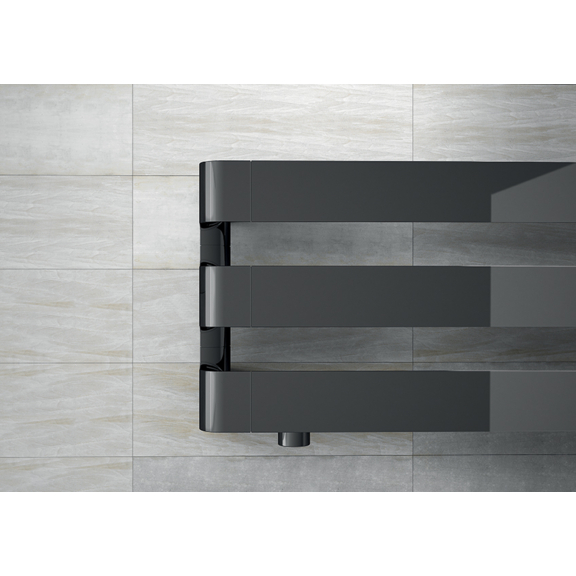 IRSAP Step H chrómový dizajnový radiátor 310x1800 Chróm - čierny Detail