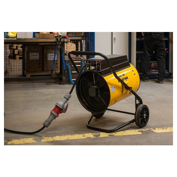 Master RS 30 profesionálny elektrický ohrievač s ventilátorom a s možnosťou pripojenia pružnej hadice