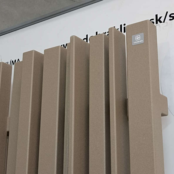 TERMA Sherwood vertikálny elektrický dizajnový radiátor - showroomový radiátor