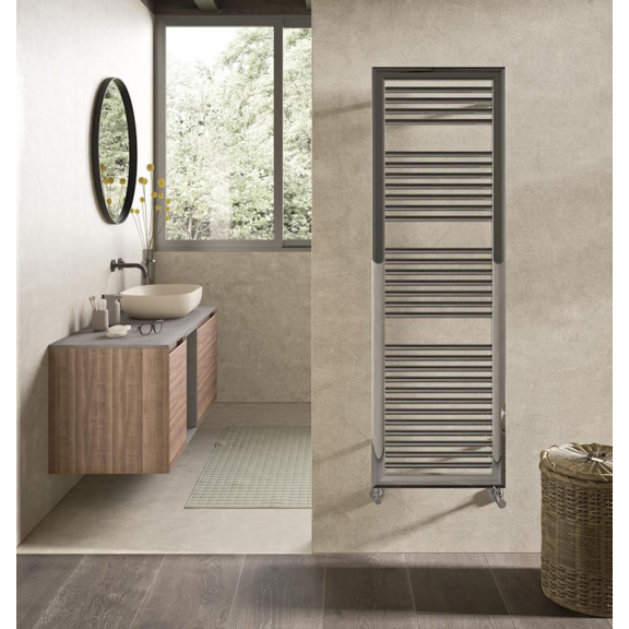 IRSAP Novo Cult Chrome dizajnový radiátor