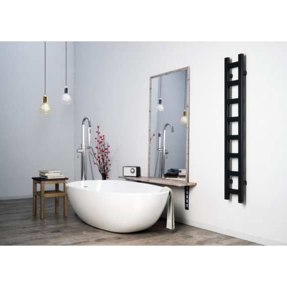 TERMA Easy One vertikálny radiátor 1280x200 Soft 9005 moderná kúpeľňa